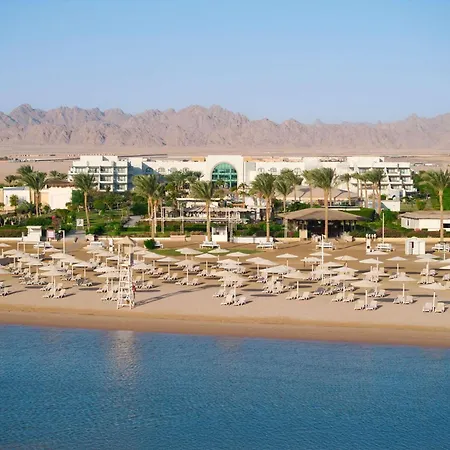 Movenpick Waterpark Resort & Spa Soma Bay-3