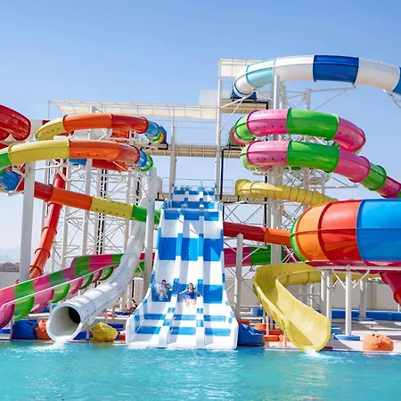 Movenpick Waterpark Resort & Spa Soma Bay-3